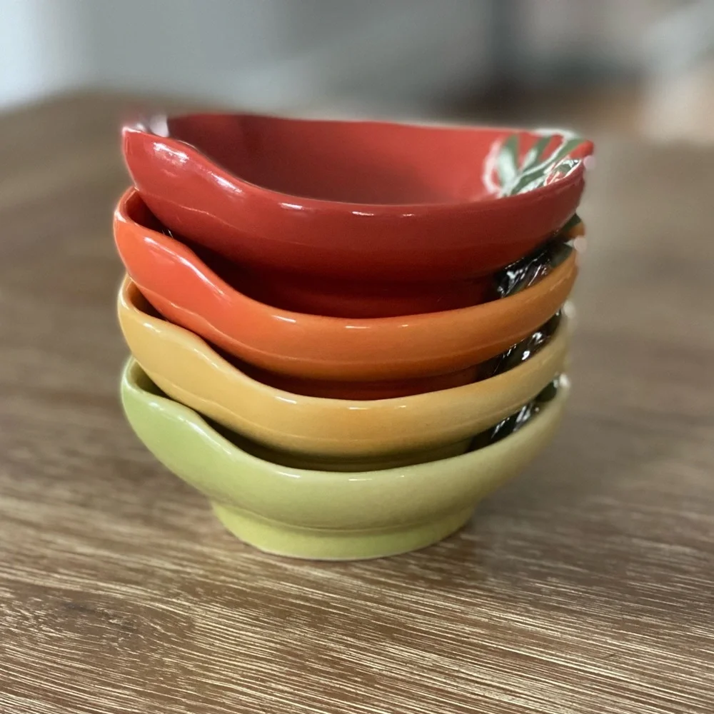 Williams Sonoma Heirloom Tomato Bowls Set of 4 Small Bowls